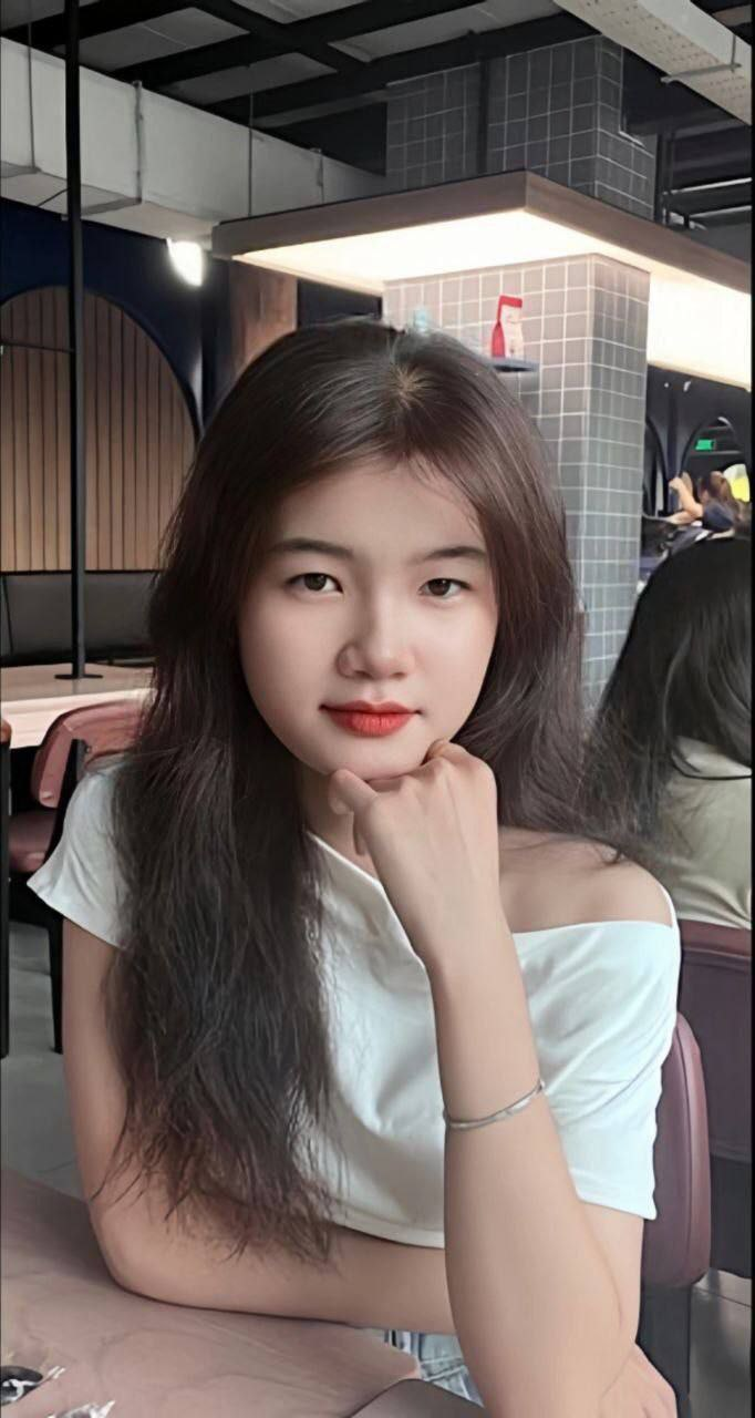 ML sinh viên  con bạn thân bị phát hiện . Mặc dù nt cầu xin nhưng vẫn không được tha thứ .