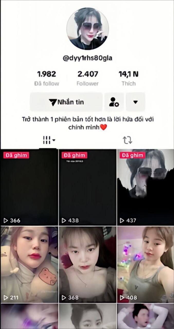 Lại thêm 1 bé tiktoker dâm dục lộ clip vì đi sửa điện thoại .